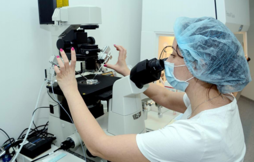 辅助生殖中的性别选择：技术实现、伦理争议与成本考量